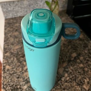 26oz Blue Water Bottle Spout Lid